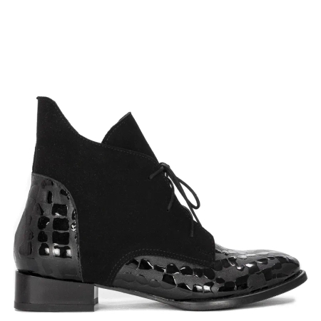 Maciejka Black Women's Lace-Up Boots