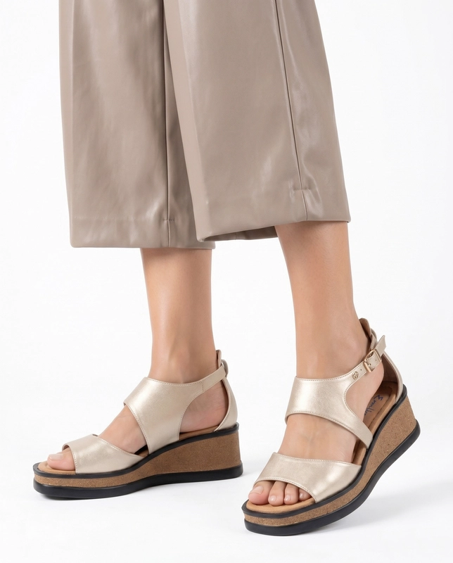 Maciejka Leather Wedge Sandals Asymmetric With Closed Heel Gold K7471-26/00-1