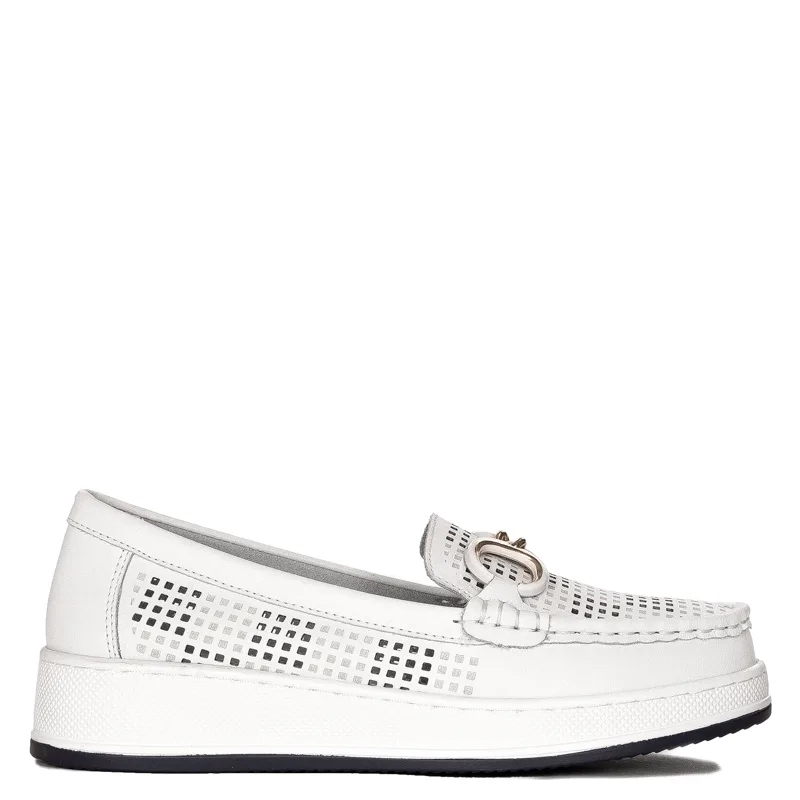 Artiker White Women's Flat Shoes