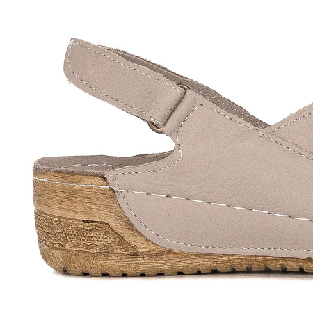 T.Sokolski Women's Light Grey Sandals