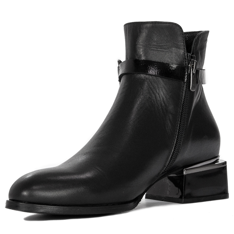 Boccato Women's Leather Boots on the Black post