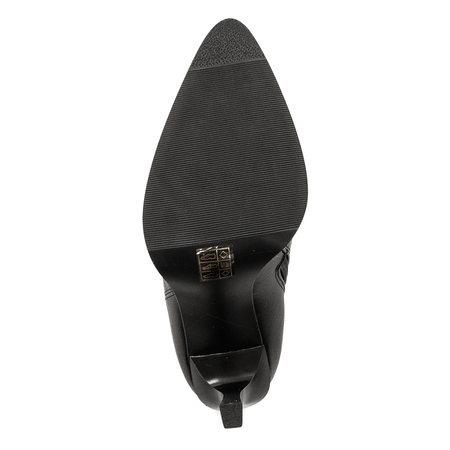 Women's Filippo boots on a black insulated heel