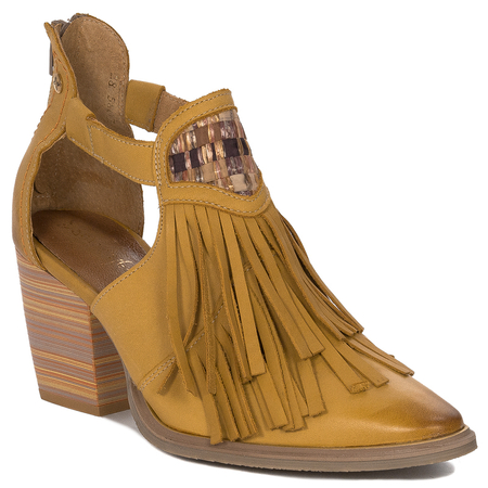 Maciejka 05807-07/00-5 Women's Yellow Shoes