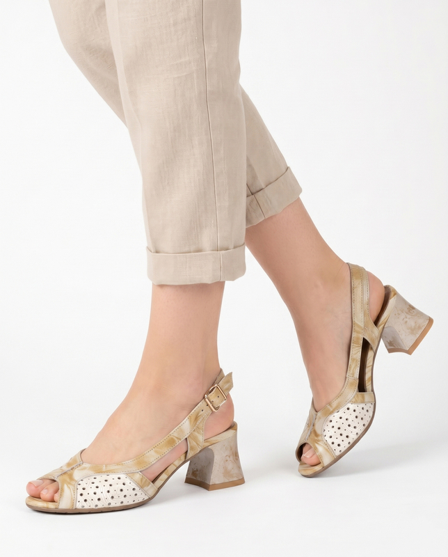 Maciejka Elegant Leather Open Toe Sandals On A Block Heel Yellow 06825-07/00-1