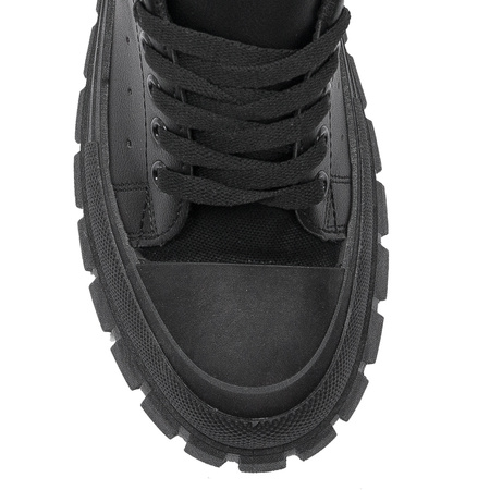 Women's Black Flat Shoes