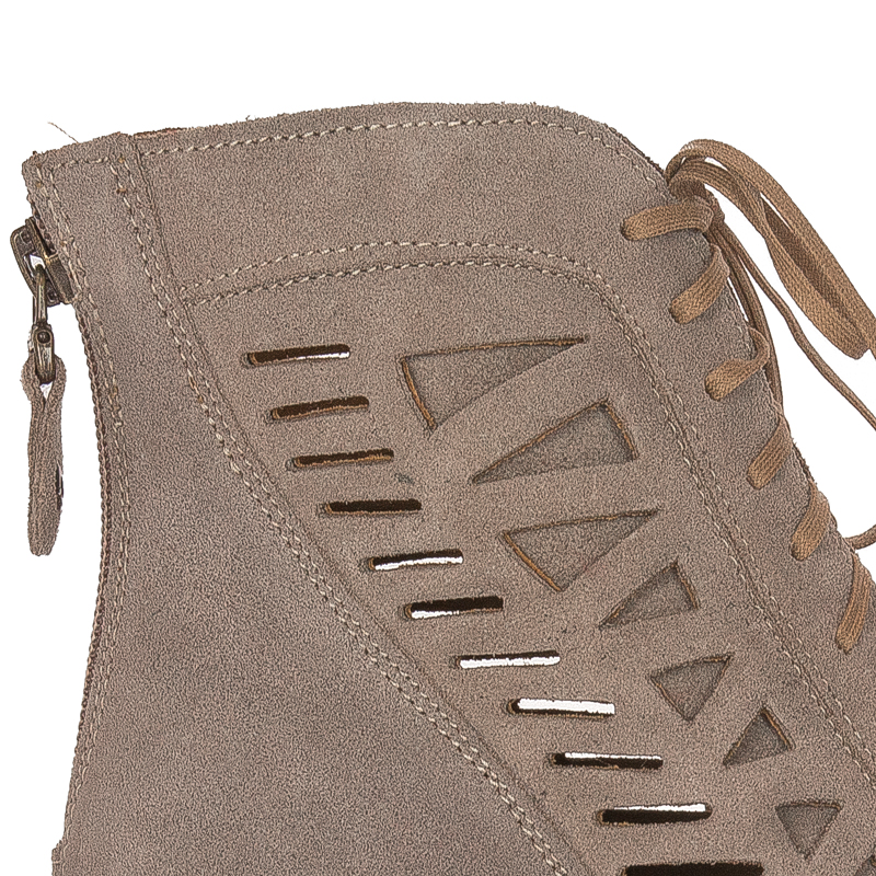 Maciejka Beige Women's Lace-Up Boots