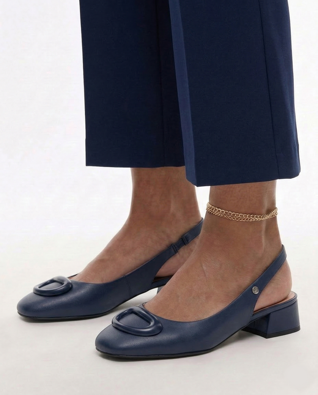 Maciejka Leather Slingback Pumps With Decorative Buckle Navy Blue K7474-17/00-1