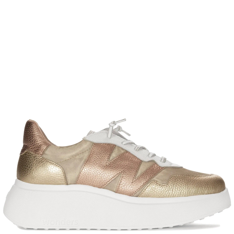 Wonders Women's Platform Half Shoes Oro
