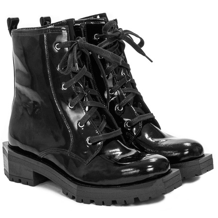 Maciejka 04869-01/00-6 Black Lace-up Boots