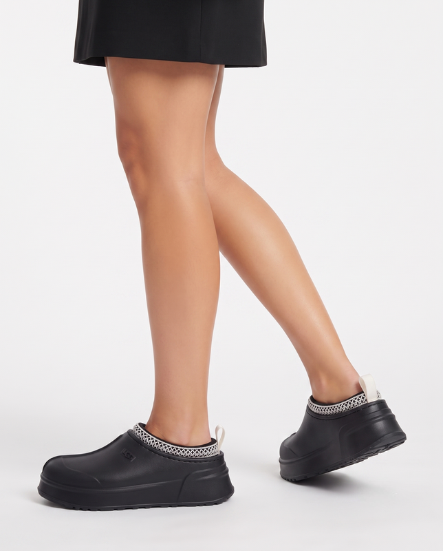 UGG W Tazz Molded 1180371-BLK