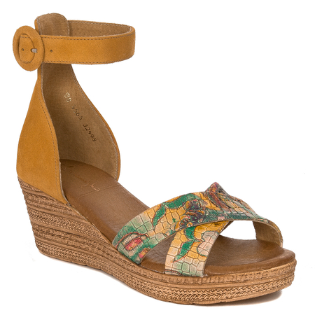 Maciejka 04565-43/00-5 Sandals Yellow