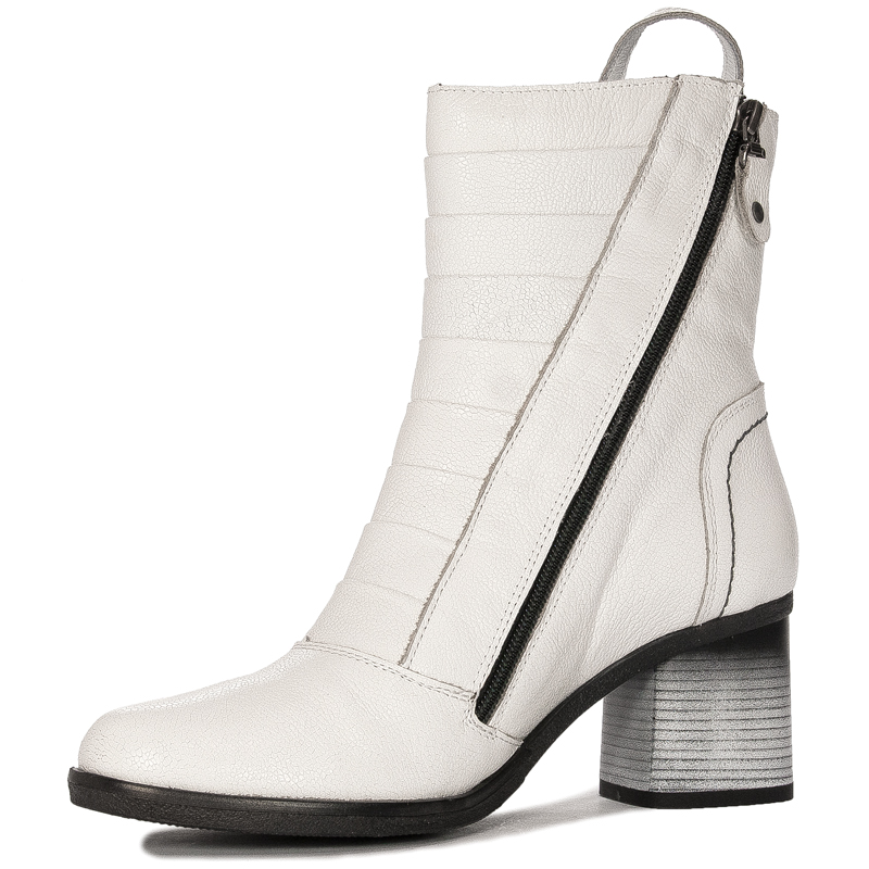 Maciejka 05647-11/00-3 Women's White Boots