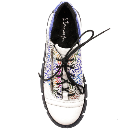 Maciejka Women's White Flat Shoes