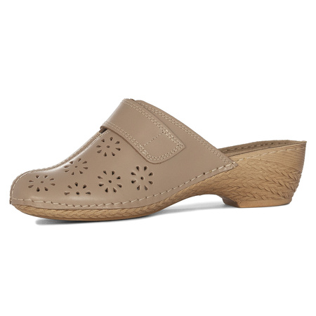 Inblu Women's Flip-Flops Beige