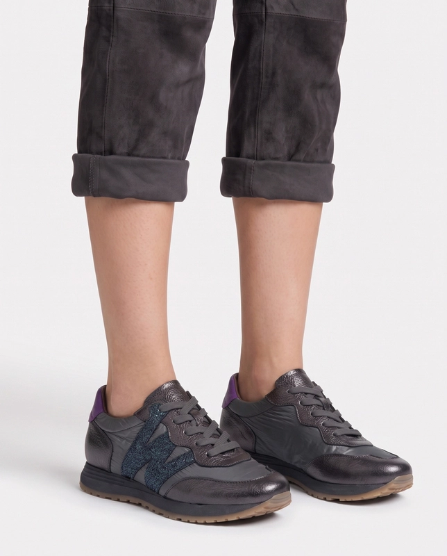 Wonders Leather Lace-up Sneakers With Glitter Logo Grey Silver A-4810
