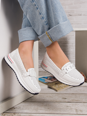 Filippo Women's Low shoes Leather White