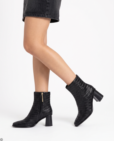 Black Woven Ankle Boots Elegant Heeled Pointed Toe 80834-NEGRO