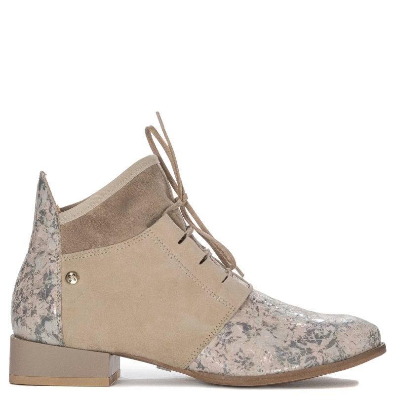 Maciejka 04744-53/00-5 Beige + Flowers Lace-up Boots