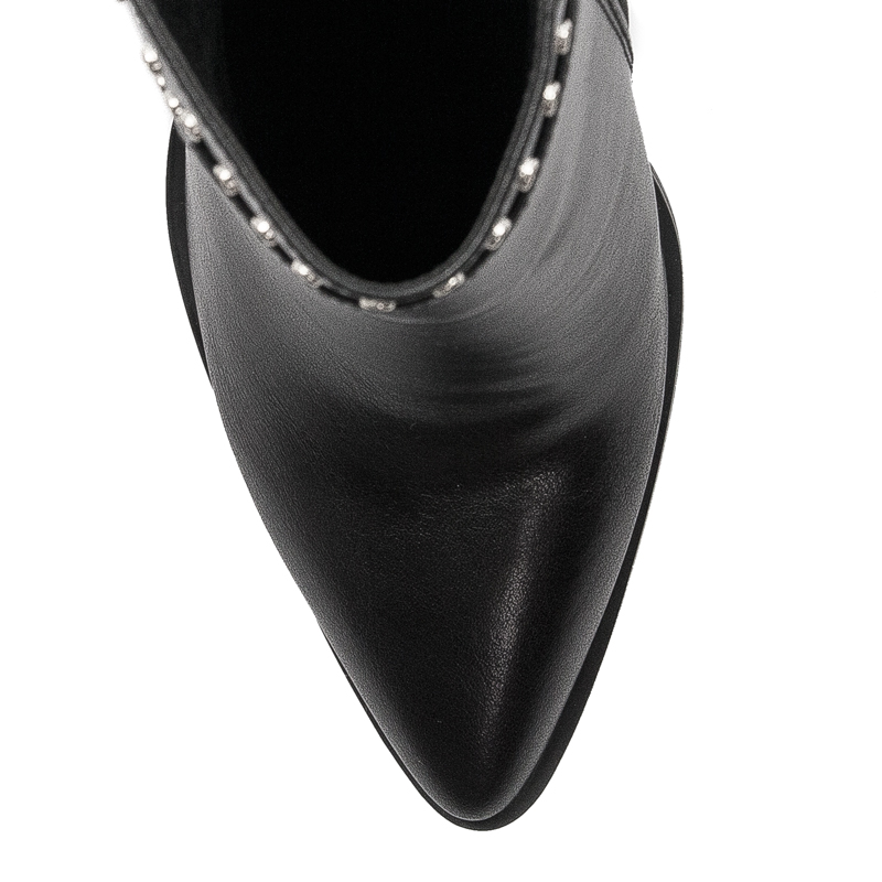 Women's Filippo boots on a black insulated heel