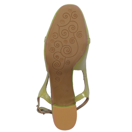 Maciejka Women's Pistachio Pattented Leather Pumps