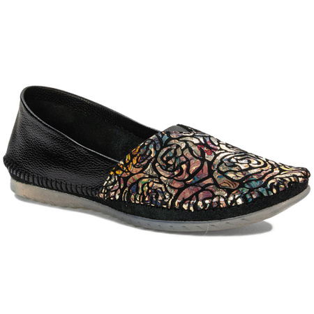 Maciejka Black + Flowers Shoes