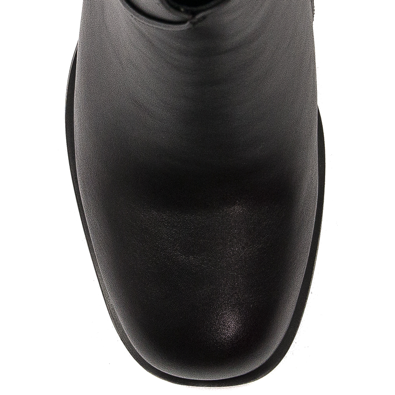 Filippo Black women's insulated boots on a post