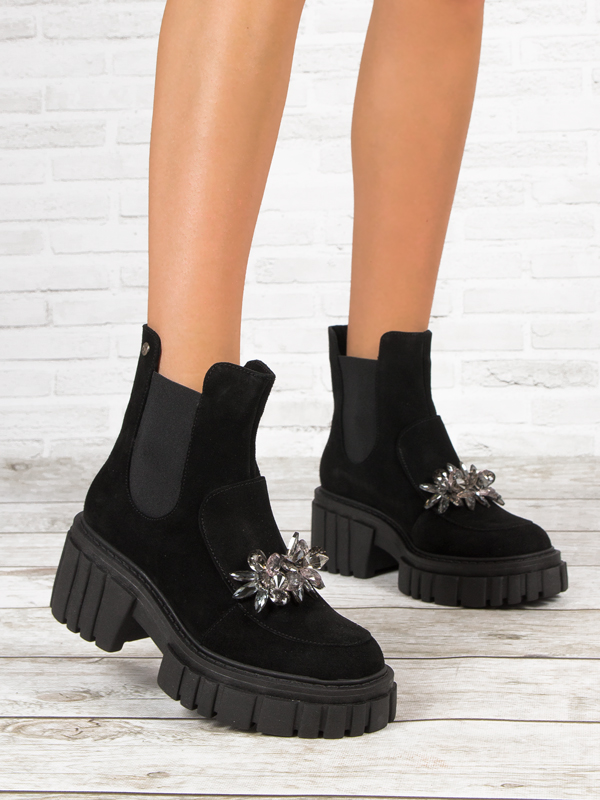Maciejka Black Suede Women's Boots