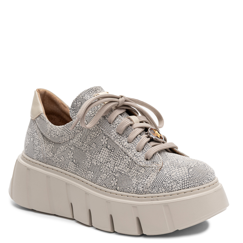 Maciejka Leather Openwork Pattern Beige Platform Sneakers 6891W-03/00-8