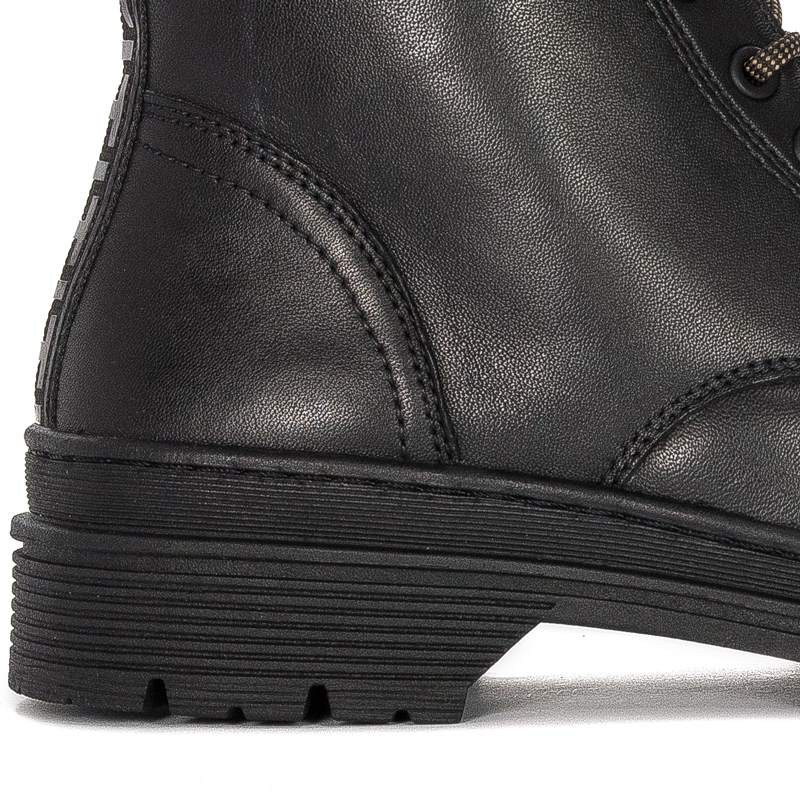 Tamaris Black Leather Boots
