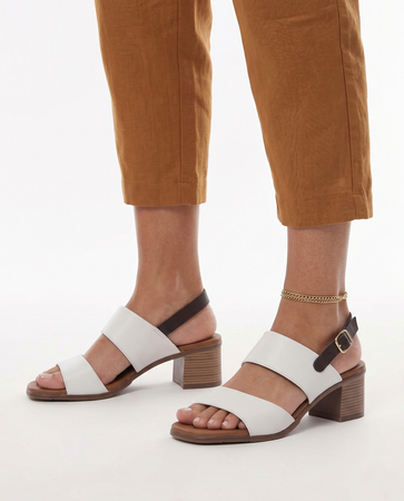 Maciejka Comfortable Leather Asymmetric Sandals On Block Heel Beige E7396-04/00-1