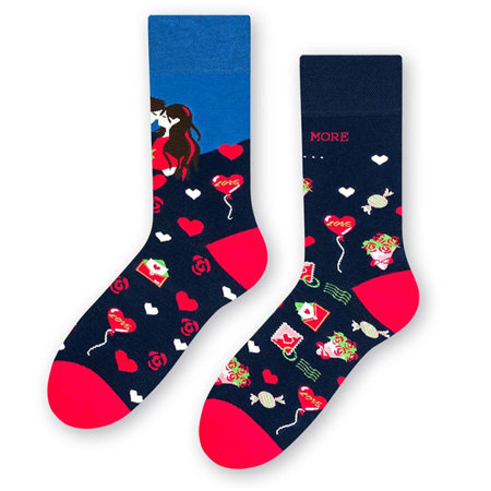 MORE Asymmetrical Navy-Red / Love socks