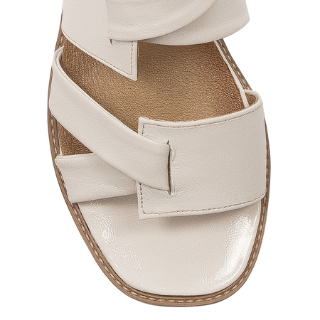Maciejka Light Beige Women's Slides