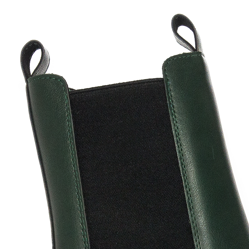 Sergio Leone boots insulated on the Green platform