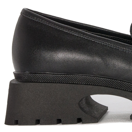 Women's leather shoes Artiker on the Black platform