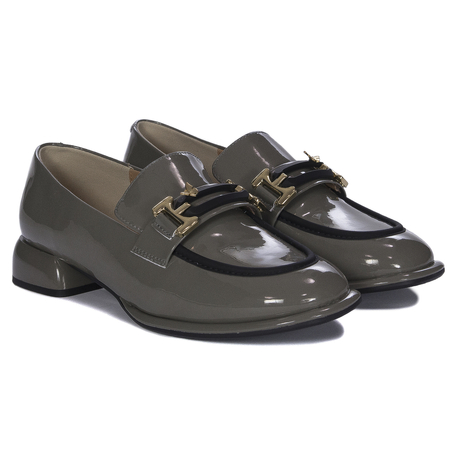 Artiker Women's Grey Low Shoes