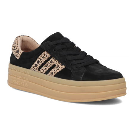 Filippo Beige Leather Sneakers