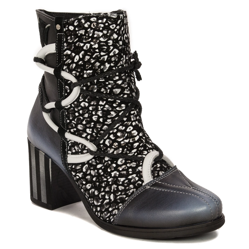 Maciejka Avant-Garde Leather Ankle Boots Block Heel Black Blue 05605-01/00-7