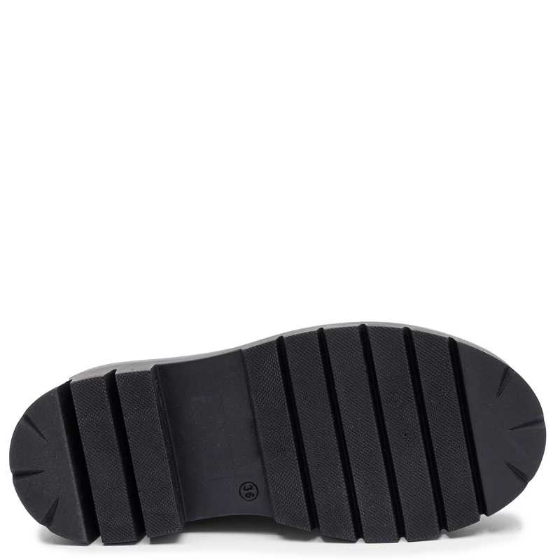 Maciejka Leather Platform Chelsea Boots Black P7844-01/00-7