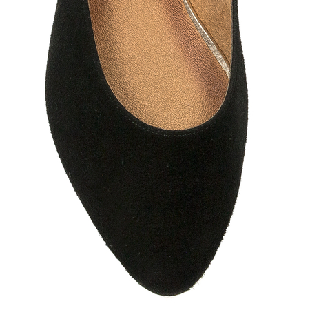 Maciejka Women's Black Pumps