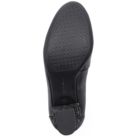 Maciejka Women's leather pumps black