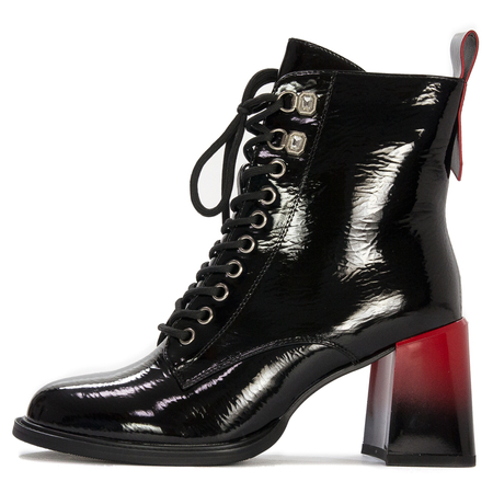 S.Barski Women's boots ankle boots black lacquered