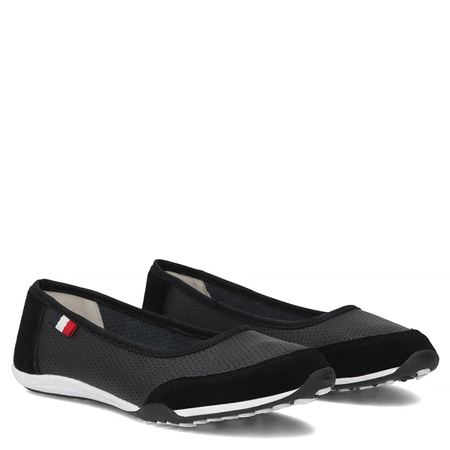 Filippo Leather Openwork Shoes Black 17702