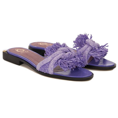 Opra Bari Violet slides