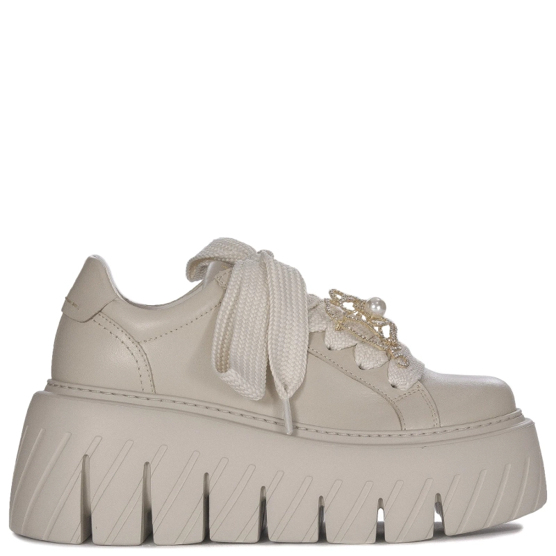 CheBello Women Flat Shoe Beige