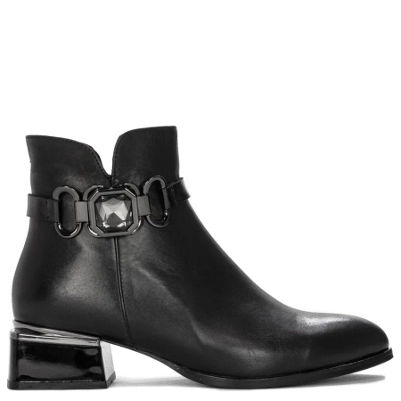 Boccato Women's Leather Boots on the Black post