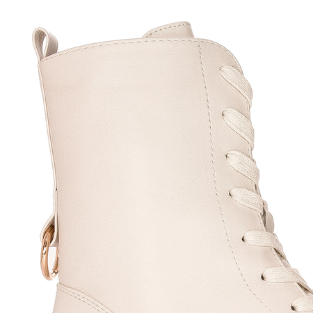 Boots Sergio insulated on the platform Beige