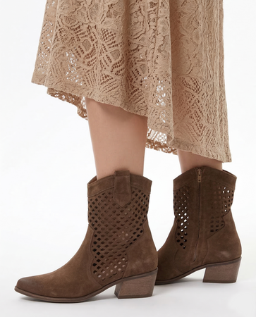 Maciejka Leather Openwork Pointed Toe Ankle Boots Brown Tofii 1734-TOFI-WEL