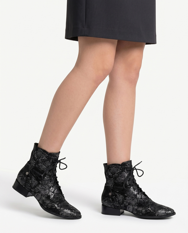 Maciejka Leather Lace-Up Boots Snake Print Black 6391W-01/00-1