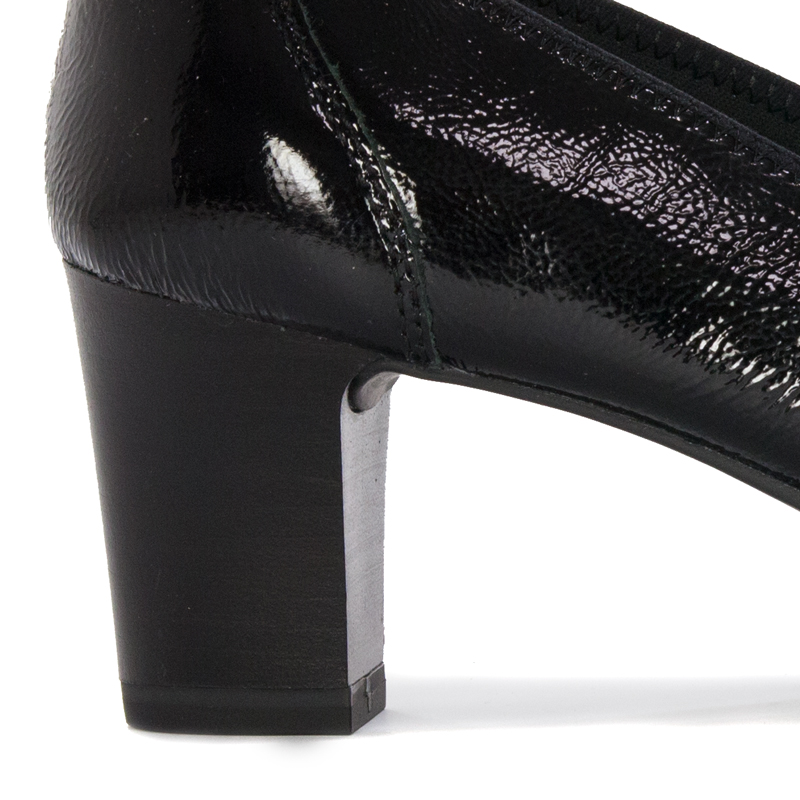 Tamaris Czółenka damskie skórzane Black Patent czarny lakier