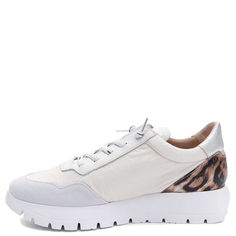 Wonders Sneakersy Damskie Na Platformie Skórzane Biało-Srebrne Panterka A-24100-BLANCO